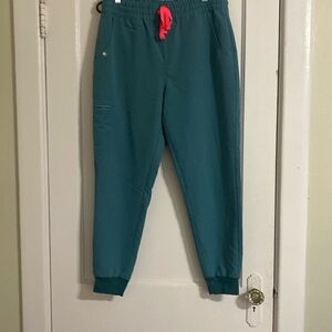 Figs medium petite scrub pants